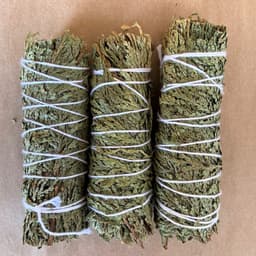 image-Bâtons de Cèdre - Qualité Supérieure