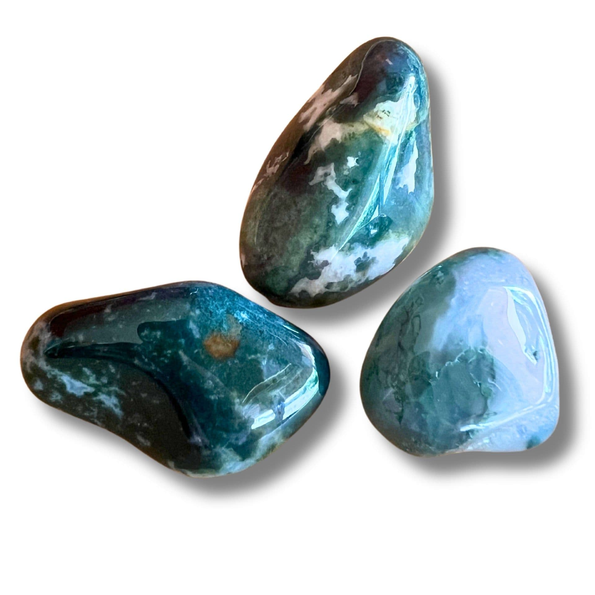 image-Pierre roulée "Calme et Opulence" en Agate Mousse
