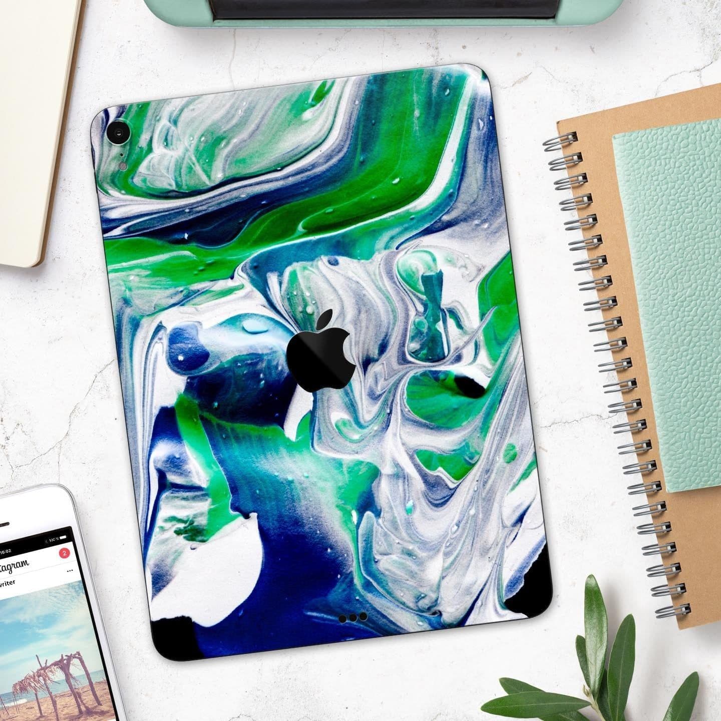 image-Liquid Abstract Paint V39 - Full Body Skin Decal for the Apple iPad
