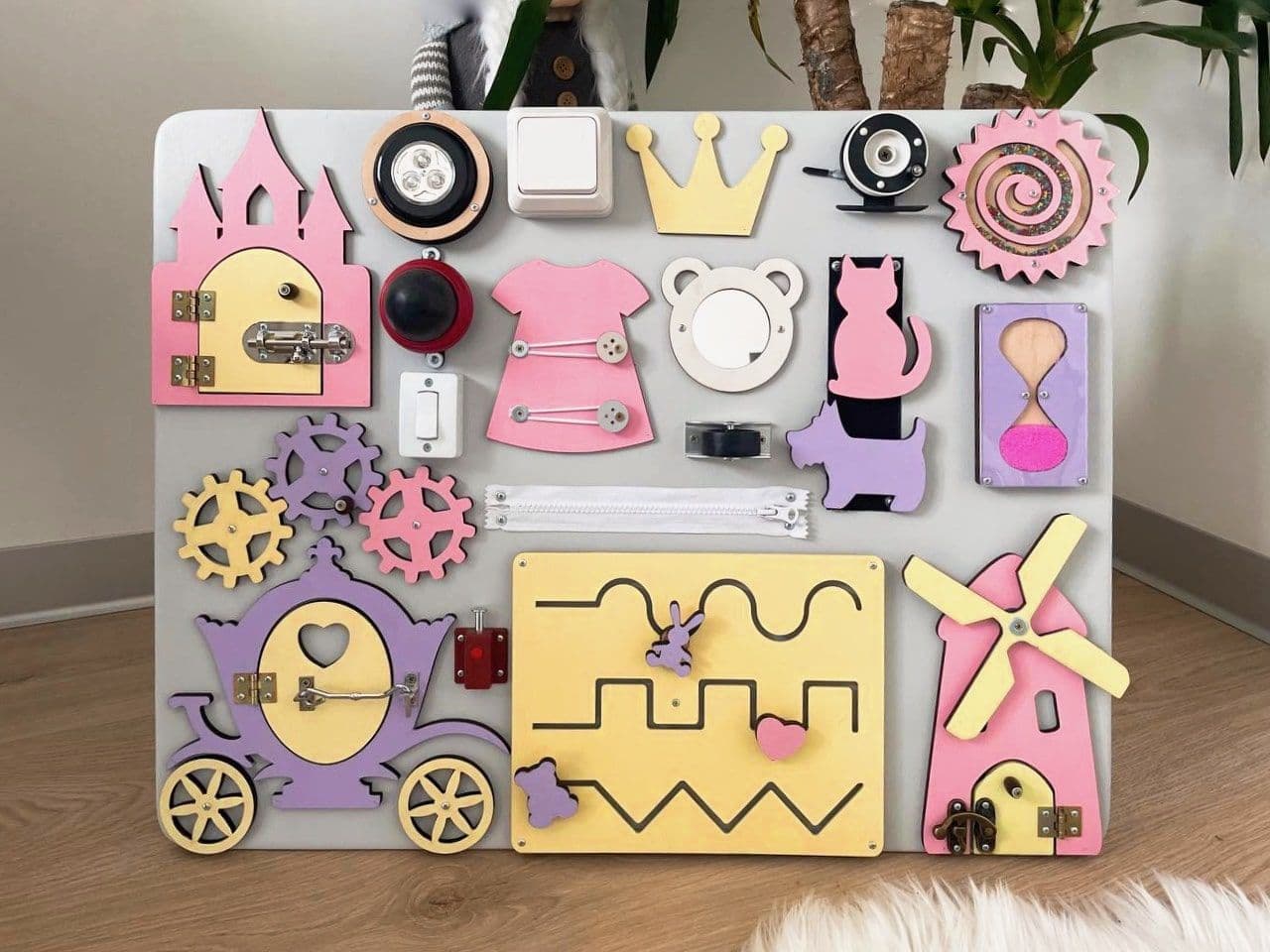 image-Busy Board MAXI (purple)