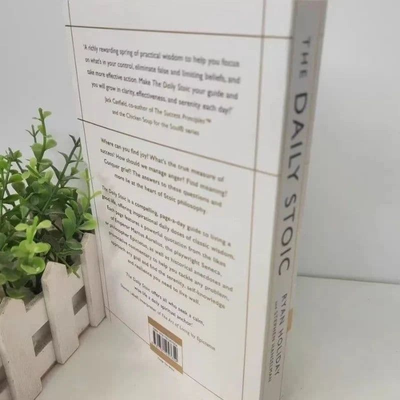 image-The Daily Stoic by Ryan Holiday 366 Meditations on Wisdom Perseverance and the Art of Living Book Libros
