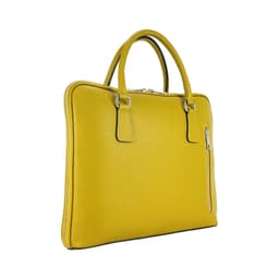image-RB1019AR | Cartella Business Unisex in Vera Pelle Made in Italy con tracolla removibile. Attacchi con moschettoni in metallo Nickel Lucido - Colore Senape - Dimensioni: cm 37 x 29 x 6,5