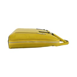 image-RB1019AR | Cartella Business Unisex in Vera Pelle Made in Italy con tracolla removibile. Attacchi con moschettoni in metallo Nickel Lucido - Colore Senape - Dimensioni: cm 37 x 29 x 6,5