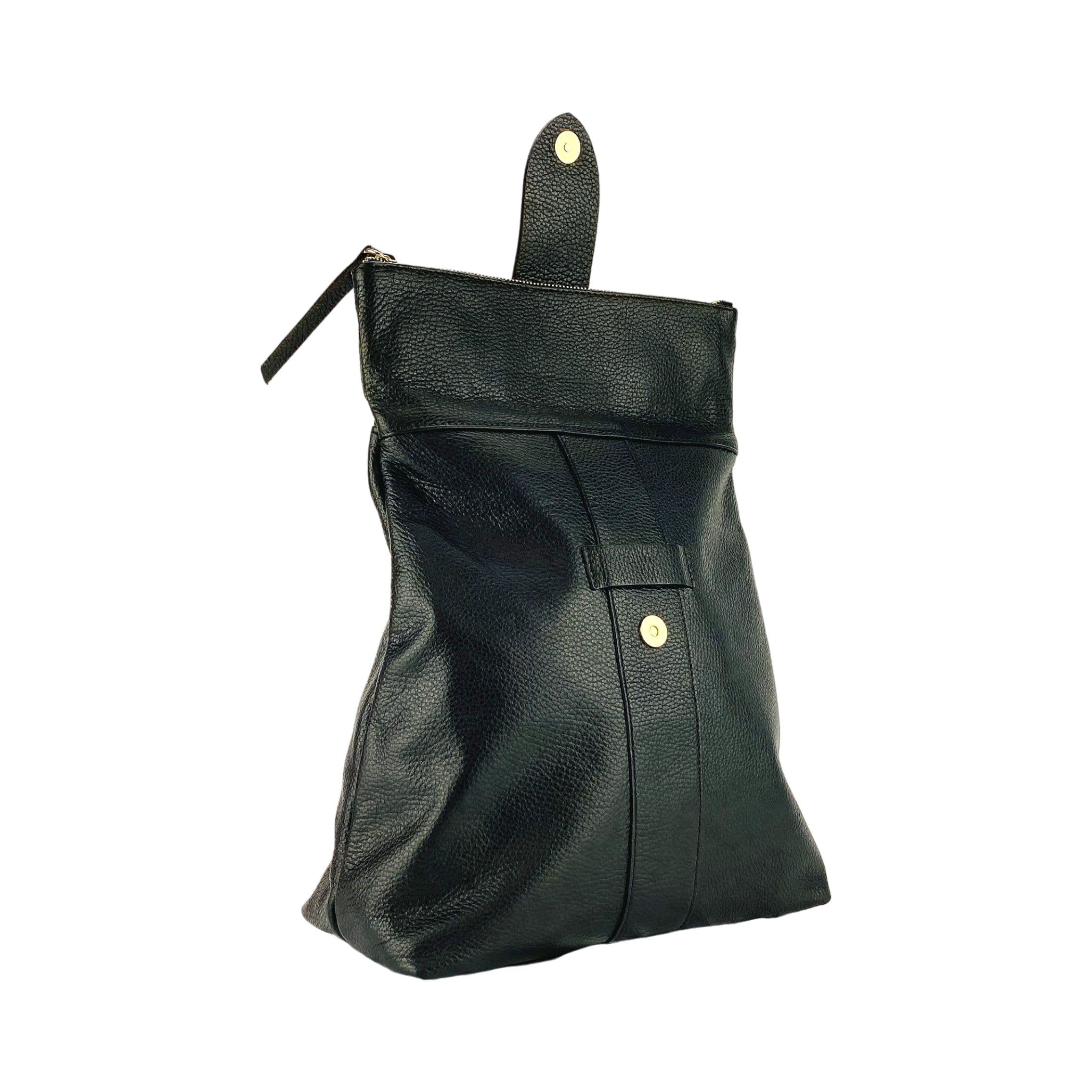 image-RB1021A | Zaino Donna Morbido in Vera Pelle Made in Italy con Spallacci regolabili. Chiusura lampo e Accessori in metallo Oro Lucido - Colore Nero - Dimensioni: cm 30 x 34 x 10,5