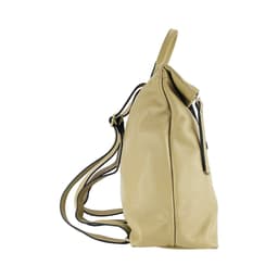 image-RB1021AL | Zaino Donna Morbido in Vera Pelle Made in Italy con Spallacci regolabili. Chiusura lampo e Accessori in metallo Oro Lucido - Colore Beige - Dimensioni: cm 30 x 34 x 10,5