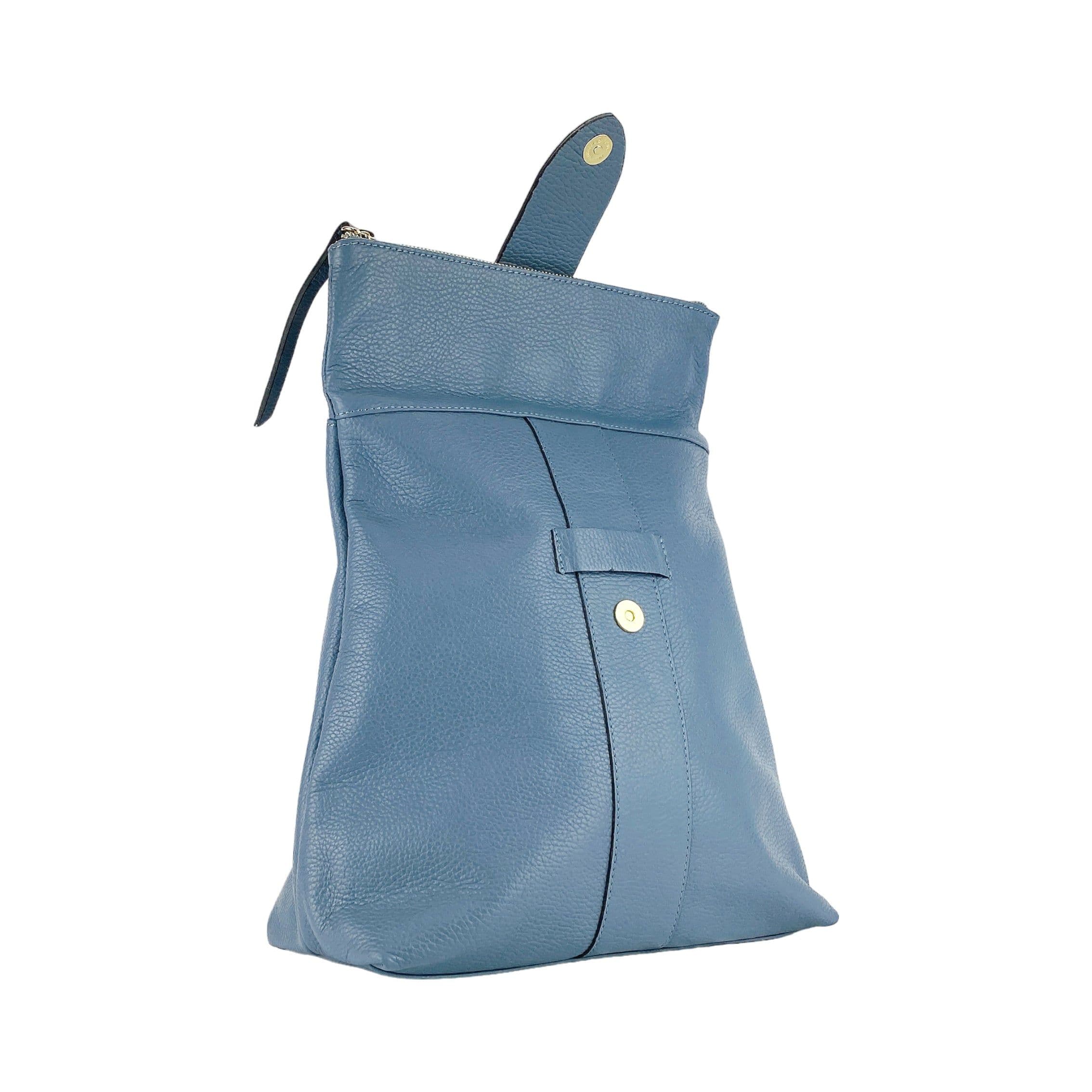 image-RB1021P | Soft women's backpack in genuine leather Made in Italy with adjustable shoulder straps. Zipper and accessories in shiny gold metal - Avio color - Dimensions: 30 x 34 x 10.5 cm
