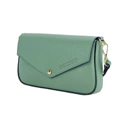 image-RB1023BF | Borsa piccola a Spalla con Tracolla a catena removibile in Vera Pelle Made in Italy. Pattina di Chiusura. Accessori in metallo Oro Lucido - Colore Menta - Dimensioni: cm 22 x 12 x 3