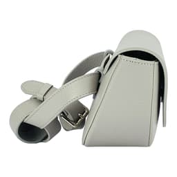 image-RB1027BO | Borsa Donna a Bandoliera stondata in Vera Pelle Made in Italy. Tracolla removibile e regolabile in pelle. Accessori Nickel Lucido - Colore Ghiaccio - Dimensioni: cm 25 x 15 x 9