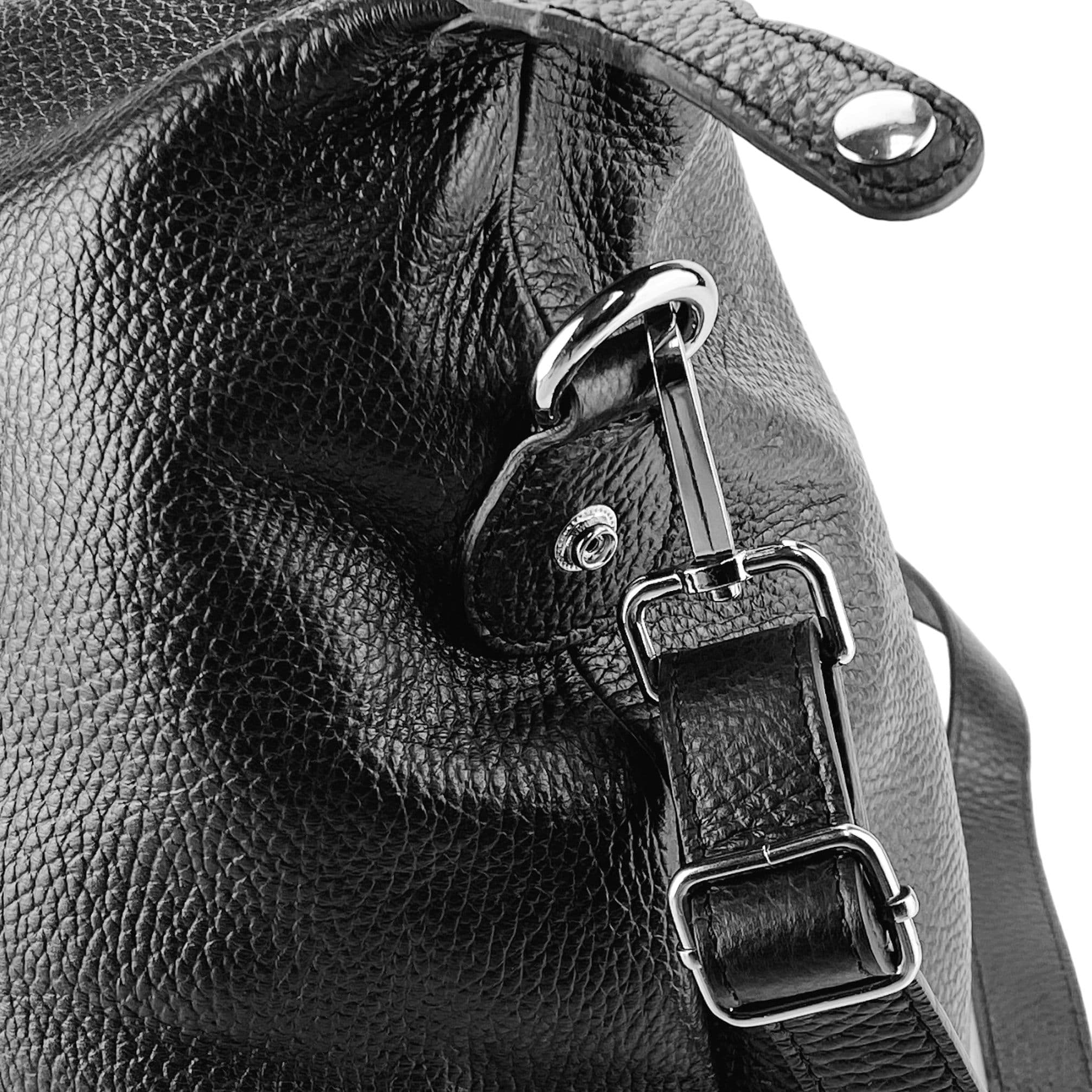 image-RB1029A | Made in Italy Genuine Leather Travel Bag with adjustable and removable shoulder strap. Zipper closure and accessories in shiny nickel metal - Black color - Dimensions: 57 x 26 x 24 cm
