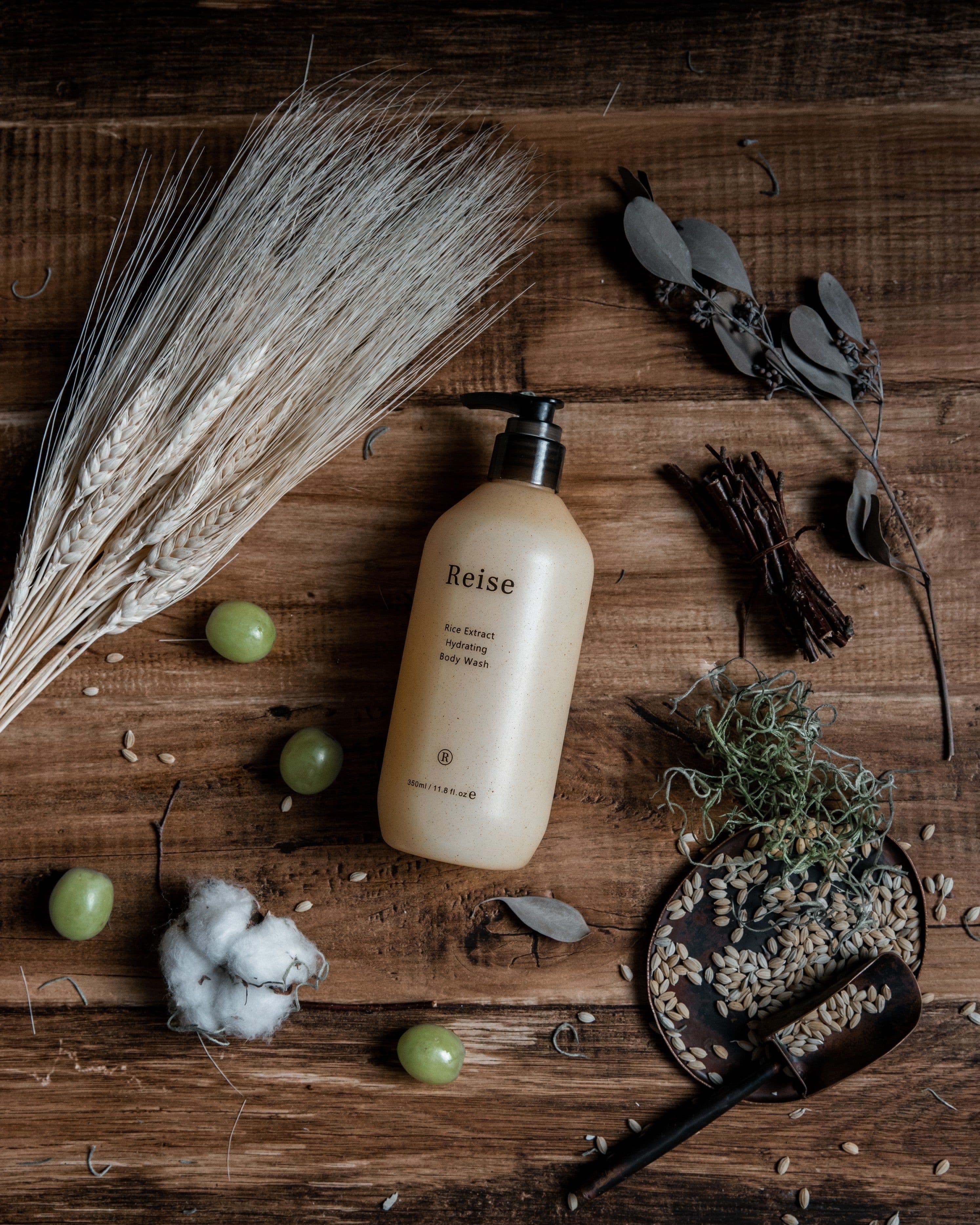 image-Rice Extract Hydrating Body Wash
