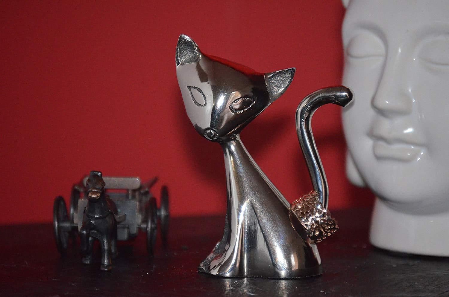 image-Vibhsa Cat Ring Holder (Silver)
