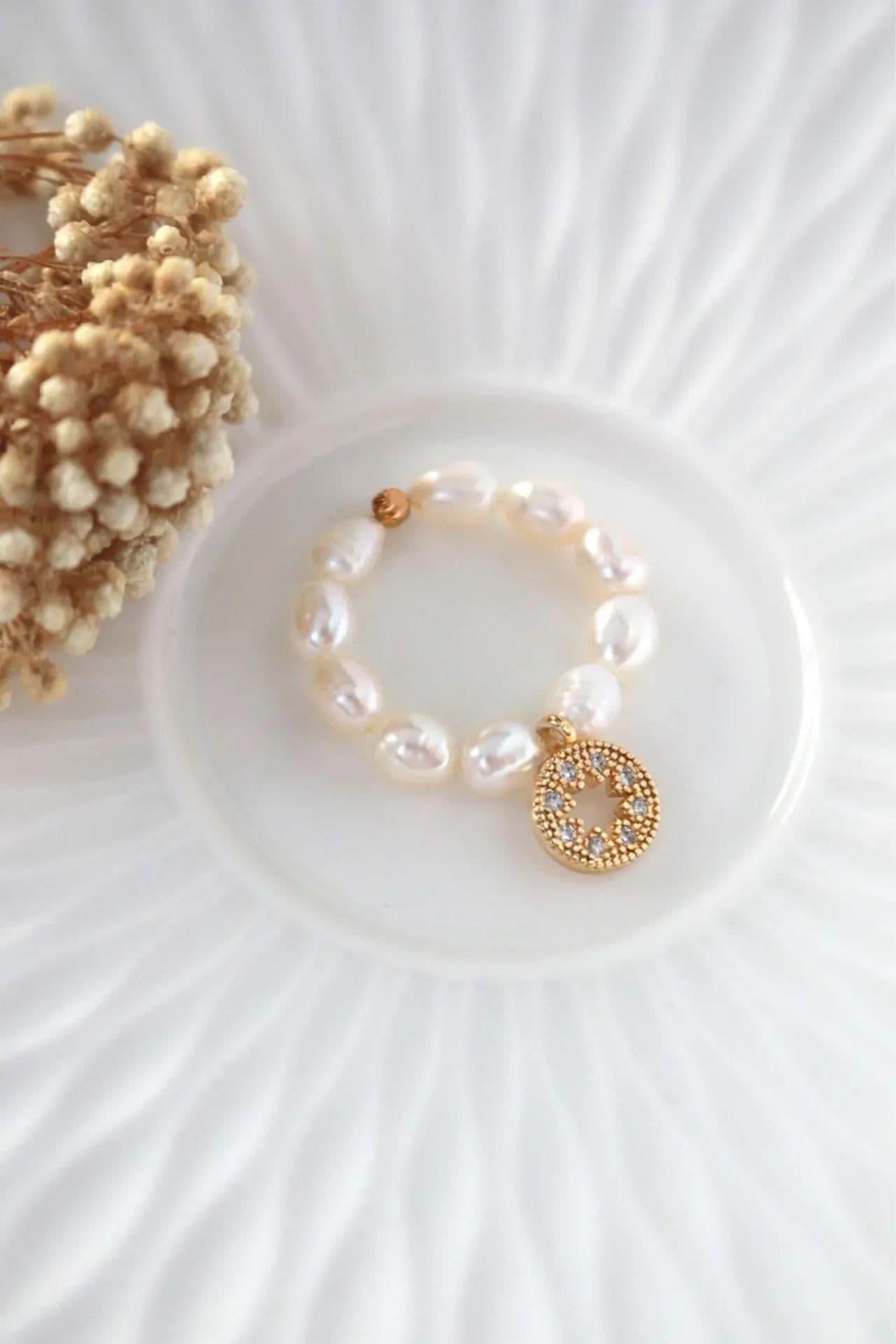 image-"Lucky Star" | Freshwater Pearls & 24K Star Elastic Ring