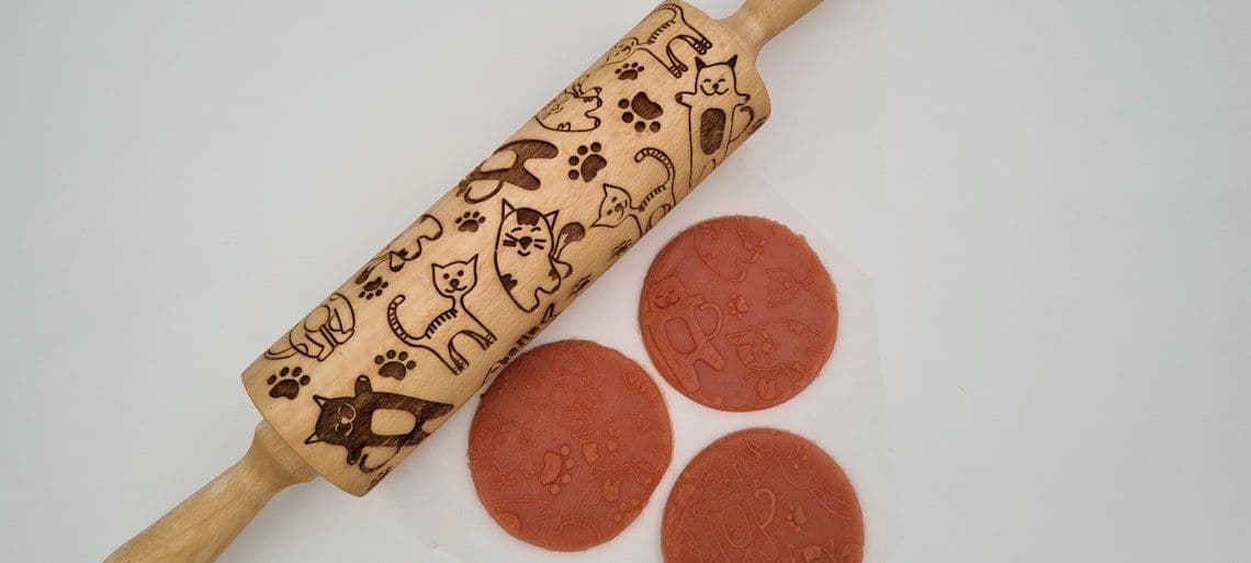image-Engraved Rolling Pin Natural Wood Folk Kitchen Pins Handmade - Cats