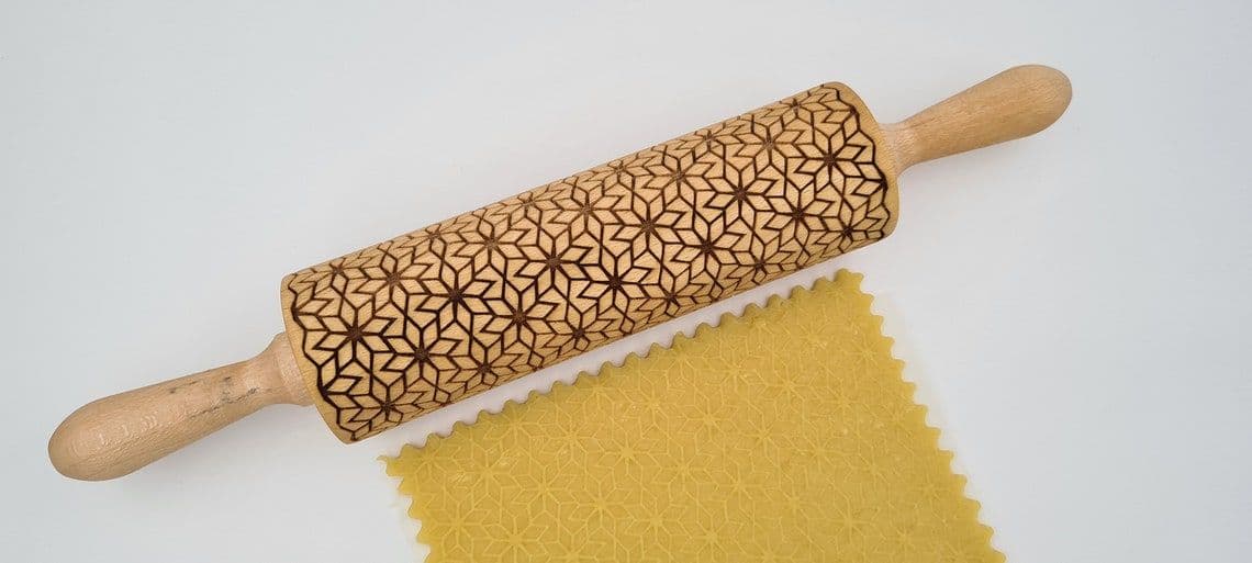 image-Engraved Rolling Pin Natural Wood Folk Kitchen Pins Handmade - Demet