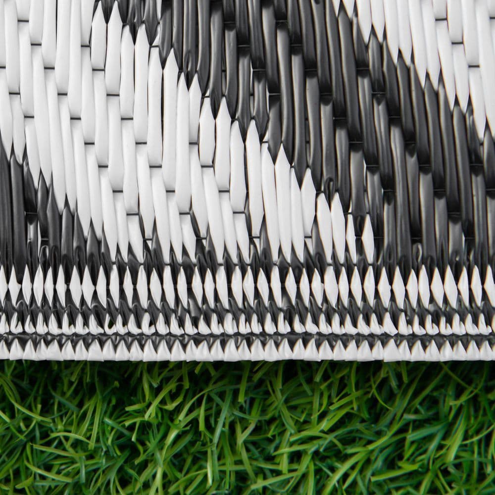image-121x182cm Reversible Outdoor Rug Portable Plastic Straw RV Outsunny