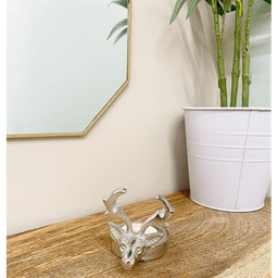 image-Silver Tealight Holder With Stags Head