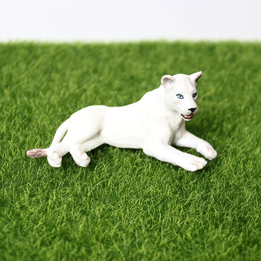 image-UTOMY Saber-Toothed Tiger & Lion Model - Educational Action Figure Toy