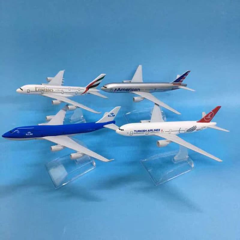image-JASON TUTU Diecast Metal Model Aircraft - 1:400 Scale Plane for Collectors