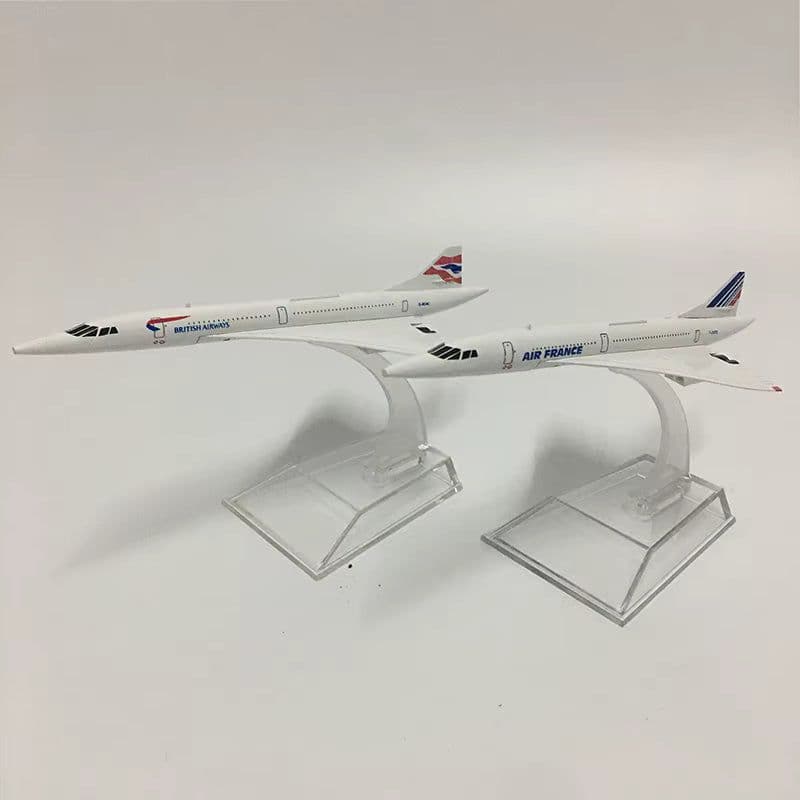 image-JASON TUTU Diecast Metal Model Aircraft - 1:400 Scale Plane for Collectors