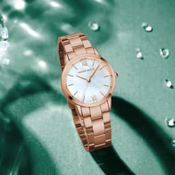image-Hannah Martin Quartz Movement Watch - Elegant Design & Water Resistant