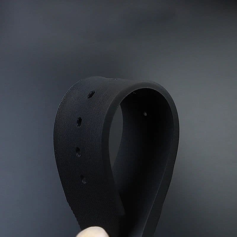 image-UYOUNG Silicone Watchbands - Custom Fit & Durable Design for Versatile Use