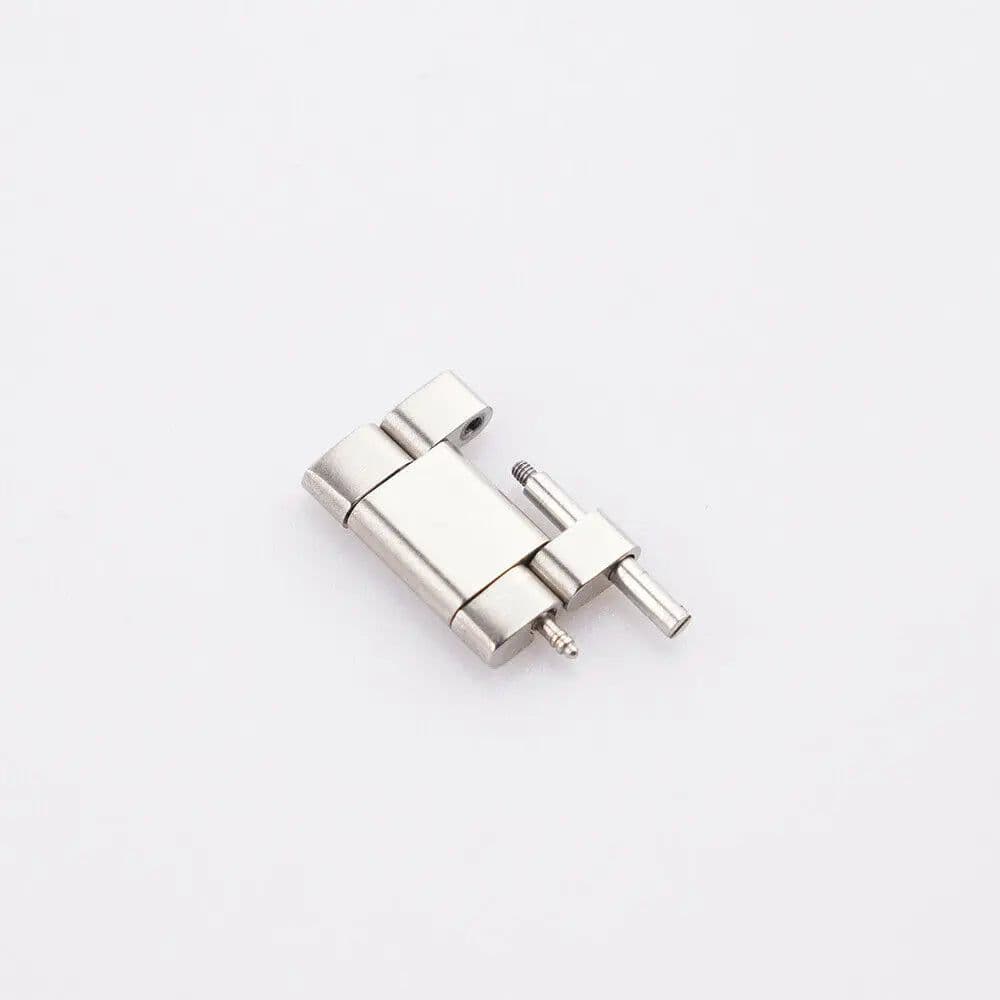 image-CARLYWET Stainless Steel Watchband - Secure & Stylish 16mm Connector