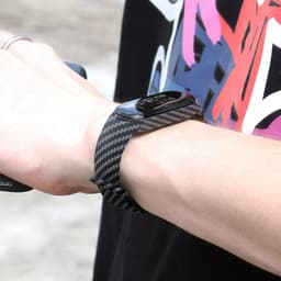 image-NEY Silicone Strap for Xiaomi Mi Band 3/4/5/6/7 - Stylish Replacement Band