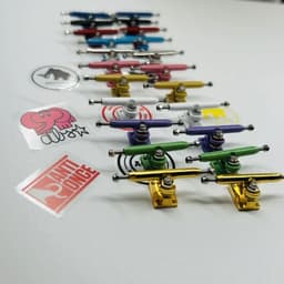 image-Professional Single Axle Fingerboard Truck - Durable Metal Design - 32mm-36mm