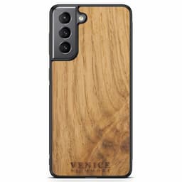 image-The Venice case - Minimalist lettering
