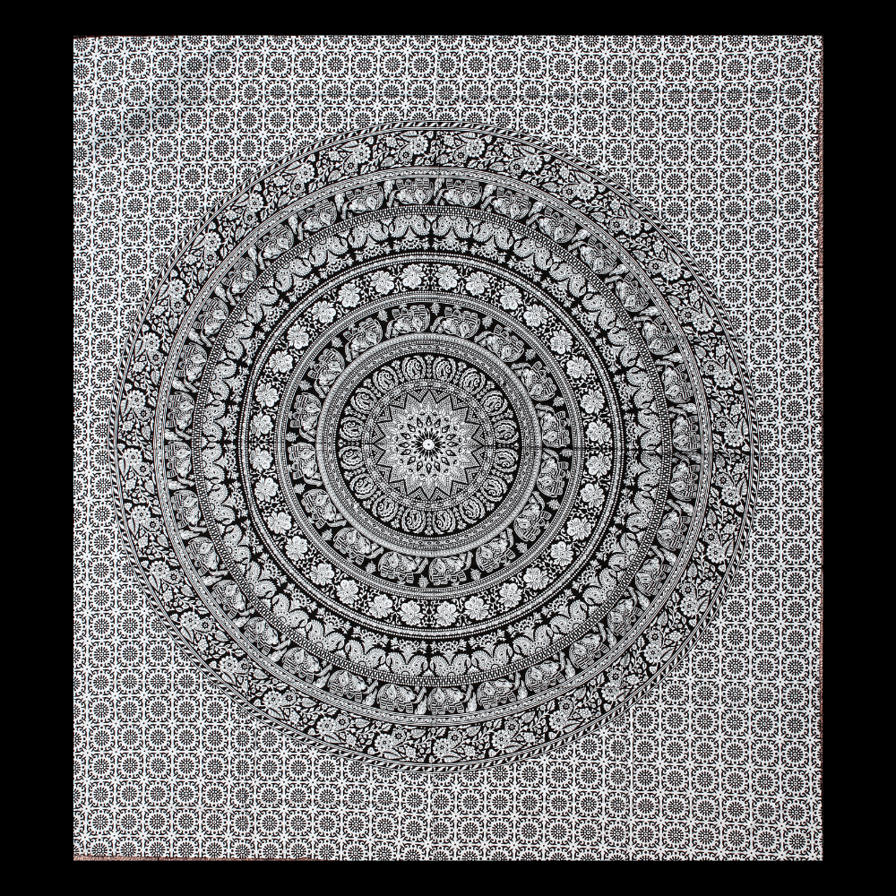 image-Tenture murale en coton "Mandala de l'Éléphant"