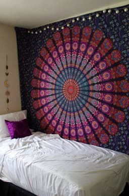 image-Tenture murale en coton "Mandala Multicolore Apaisant"