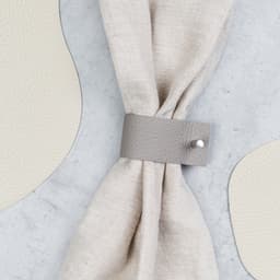 image-Leather napkin rings (set of 4)