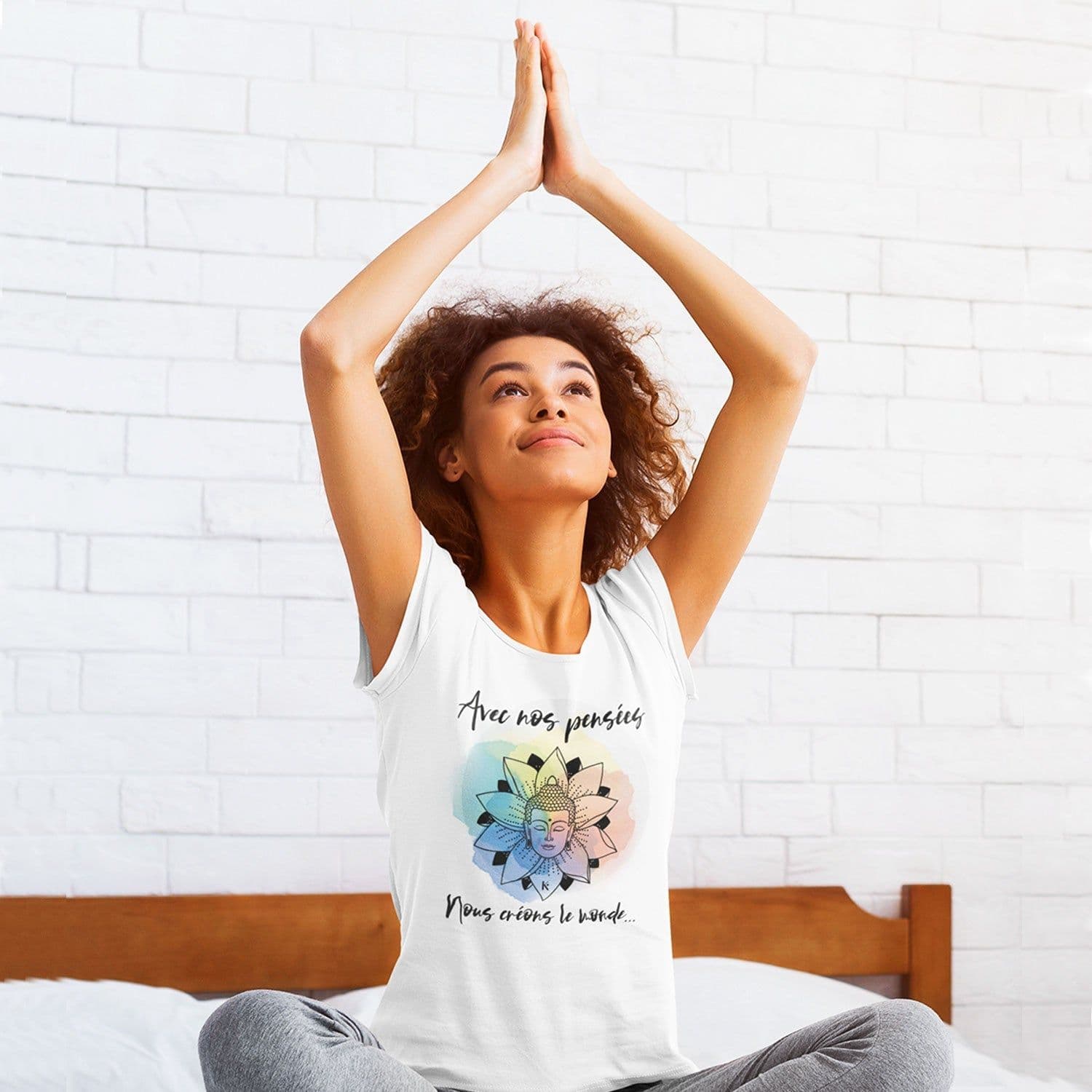 image-T-Shirt Femme "Créons le monde" en Coton Bio