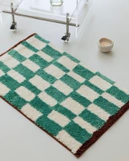 image-Ultra Soft Retro Checker Bath Rug, Absorbent, Anti-slippery Mat
