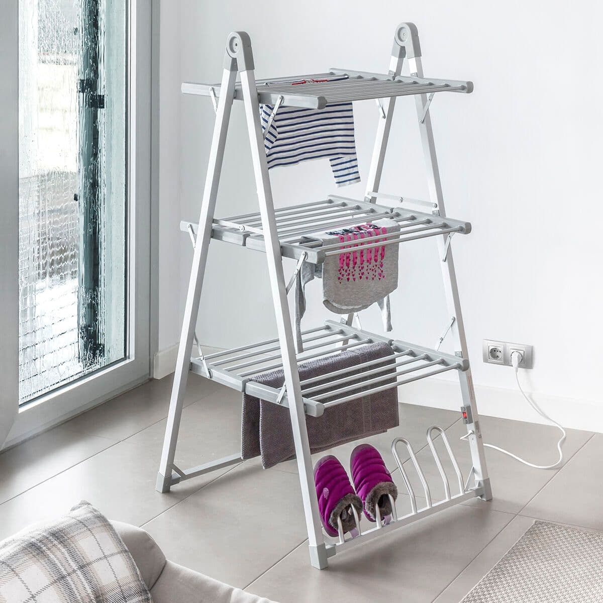 image-Folding Electric Clothesline Verayer InnovaGoods 30 Bars