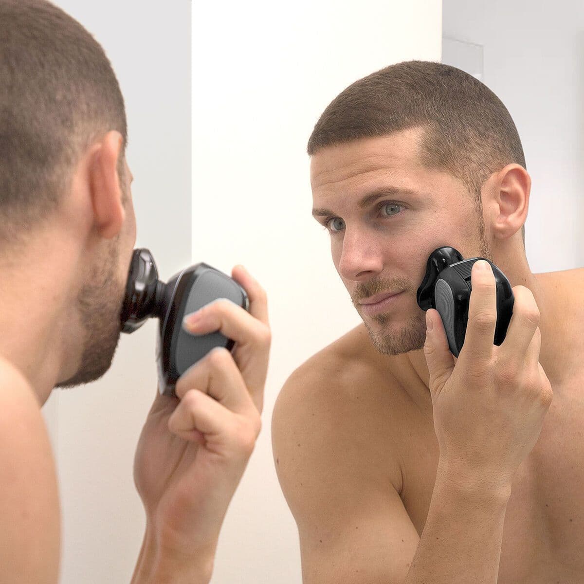 image-5 in 1 Rechargeable Ergonomic Multifunction Shaver Shavestyler InnovaGoods