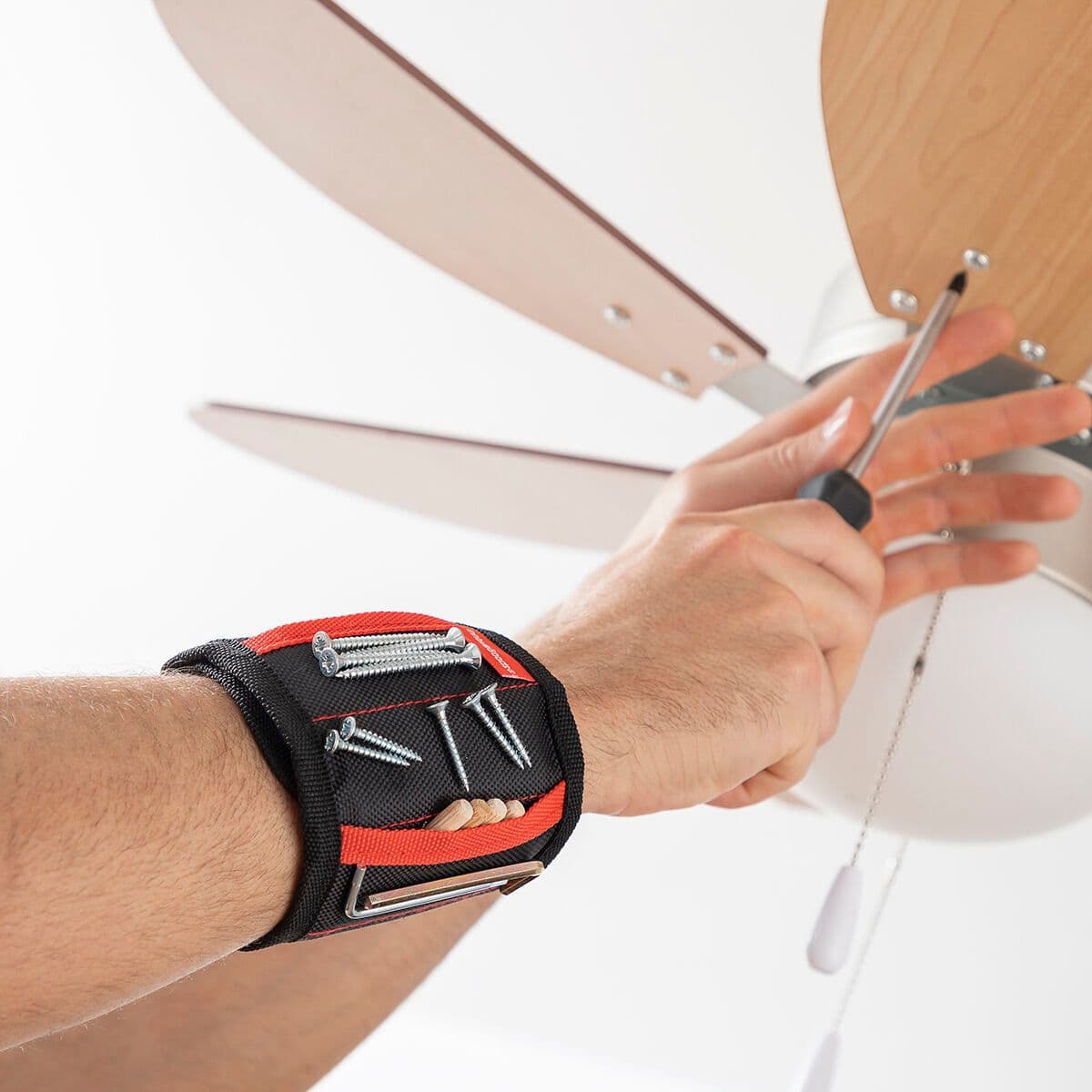 image-Magnetic Wristband for DIY WrisTool InnovaGoods