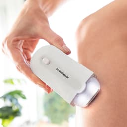 image-Rechargeable Mini Shaver with LED Light Epiluch InnovaGoods