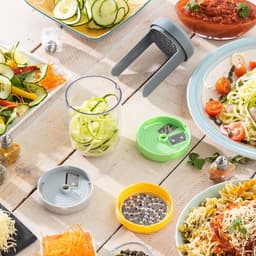image-Vegetable Spiral Cutter and Grater with Recipes Vigizer InnovaGoods