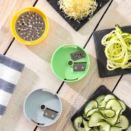 image-Vegetable Spiral Cutter and Grater with Recipes Vigizer InnovaGoods