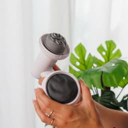 image-6-in-1 Rechargeable Anti-Cellulite Massage Gun CellyGun InnovaGoods