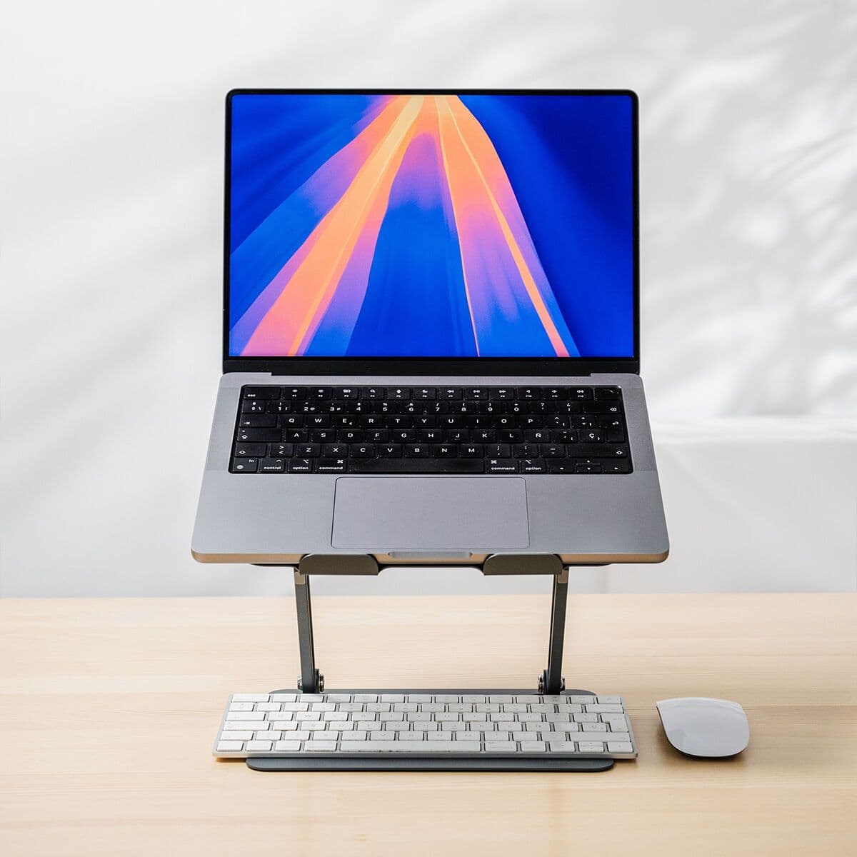 image-Folding and Adjustable Laptop Stand Lastan InnovaGoods