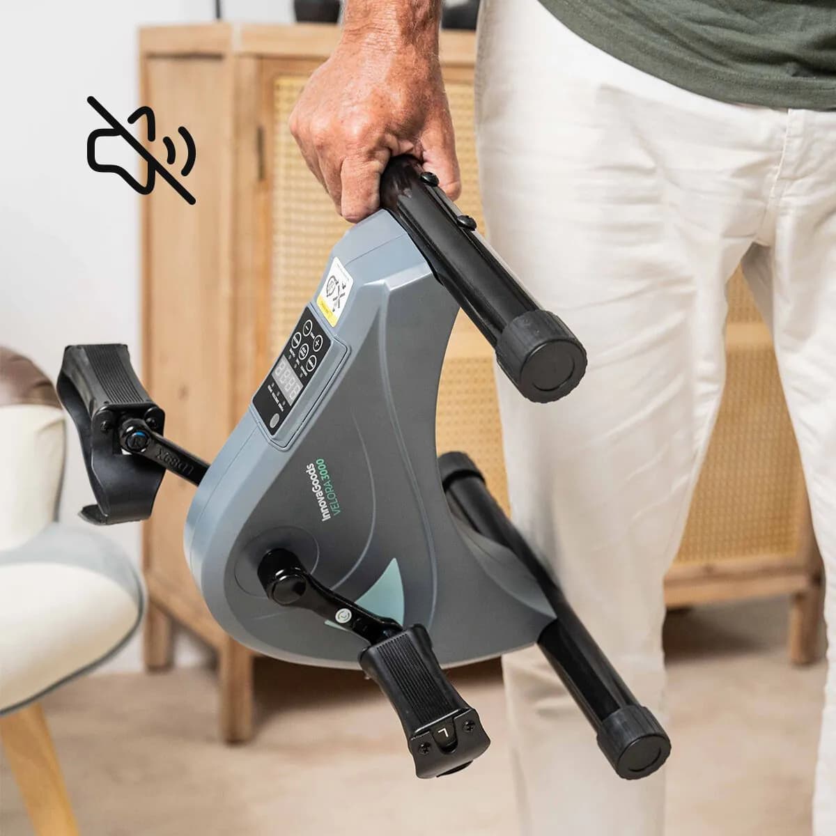 image-Electric Assisted Pedaler for Arms and Legs with Mat and Remote Control Velora 3000 InnovaGoods