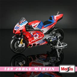 image-Maisto 1:18 Scale Ferrari GP2022 Model Car - High Quality Collectible