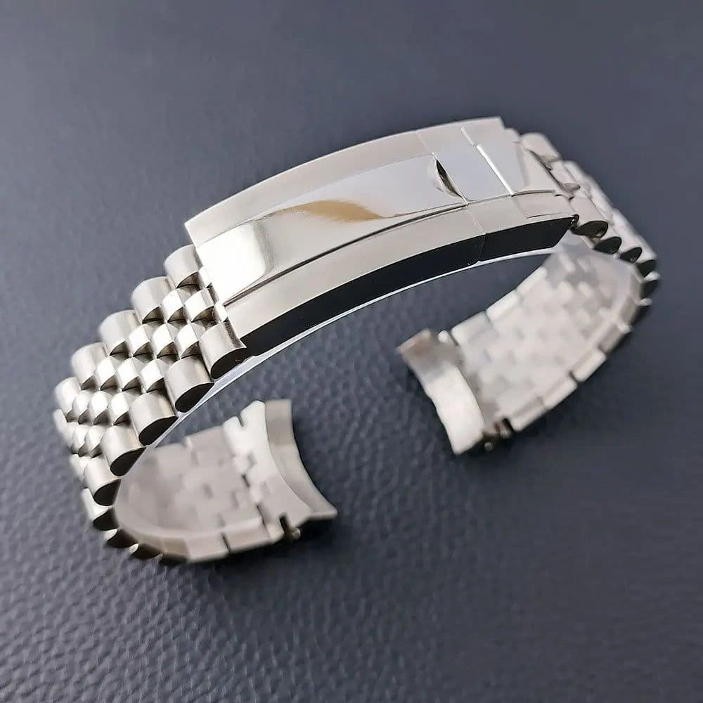 image-Dwayne Campbell Stainless Steel Watch Case - Durable & Stylish Accessory