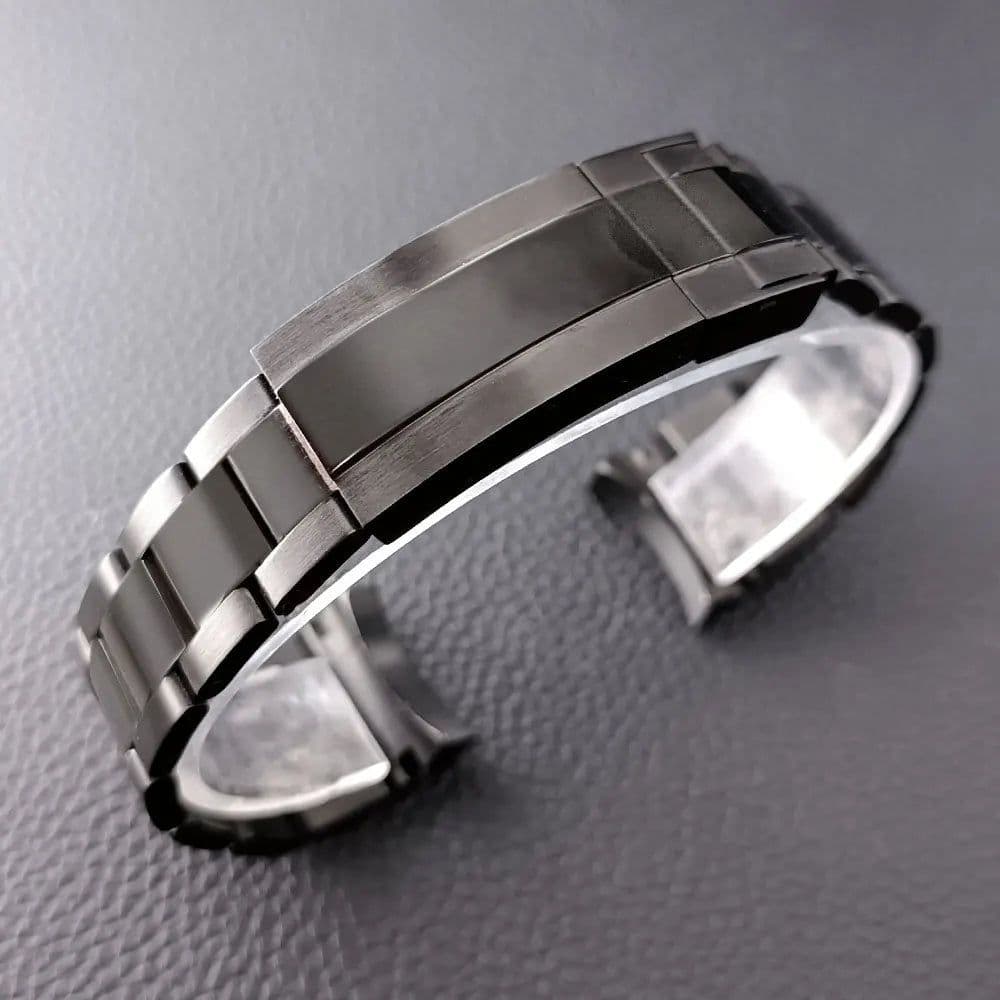 image-Dwayne Campbell Stainless Steel Watch Case - Durable & Stylish Accessory