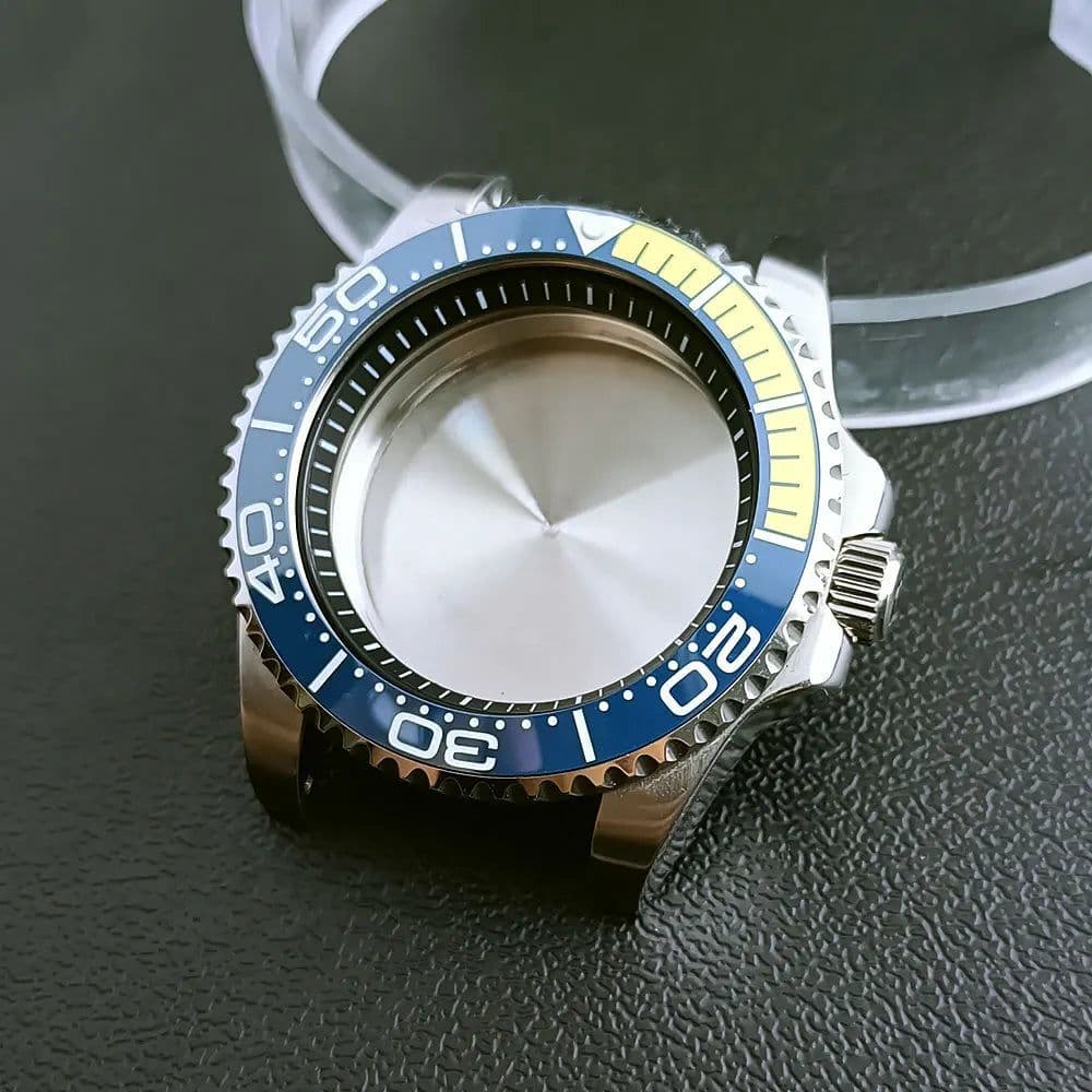 image-Dwayne Campbell Stainless Steel Watch Case - Durable & Stylish Accessory