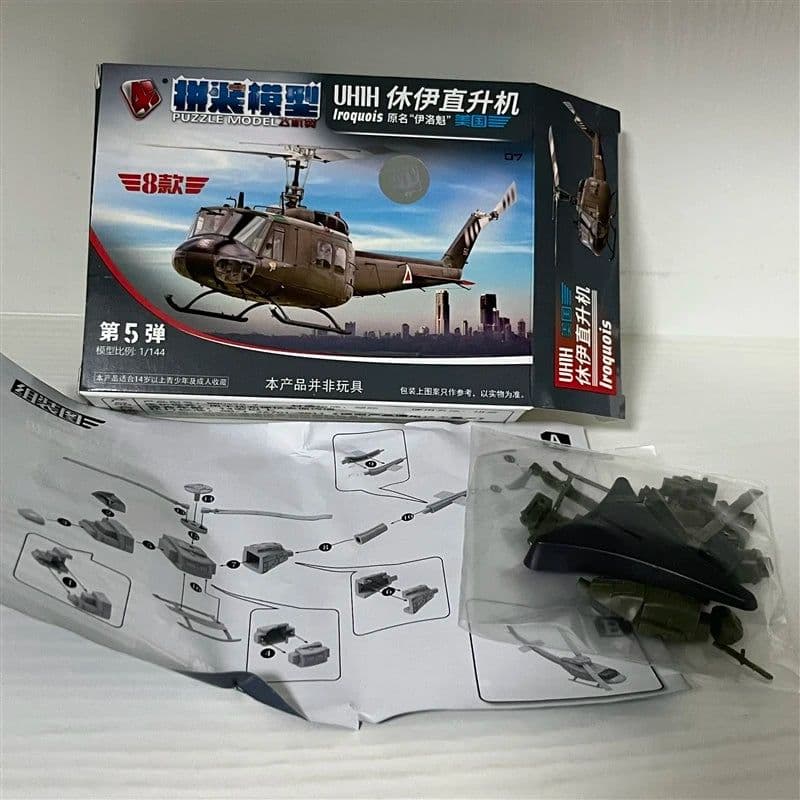 image-GRAPMAN 1:72 Assembly Helicopter & Fighter Plane Military Toy Set
