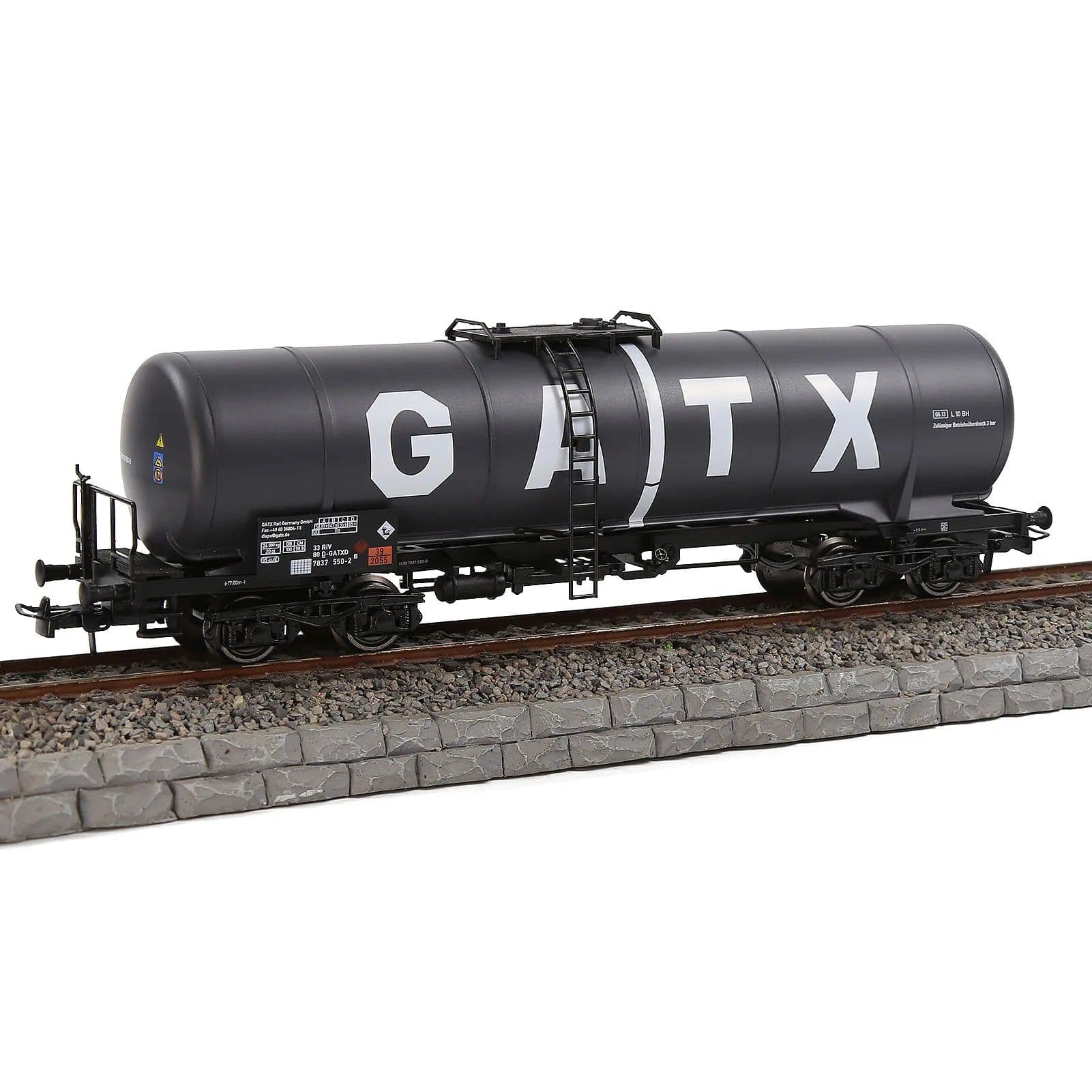 image-Evemodel HO Scale Tank Wagon - Realistic Transportation Model for Collectors