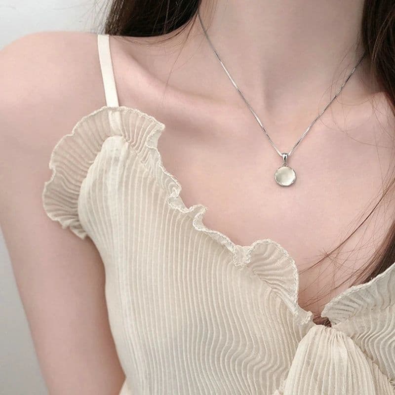 image-New Wine Red Cherry Gold Color Pendant Necklace For Women Personality Fashion Necklace Wedding Jewelry Birthday Gifts